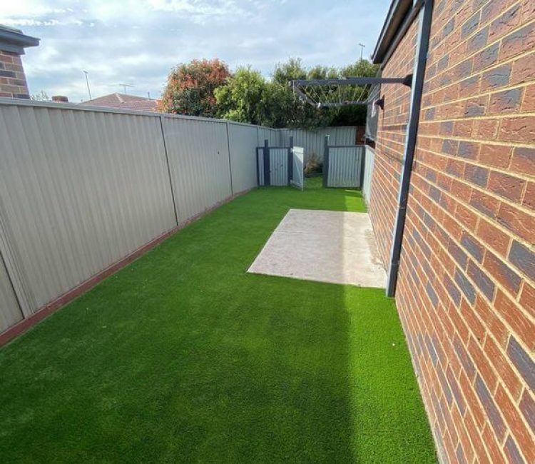 A wide shot of artificial turfing done at a property in Clyde.